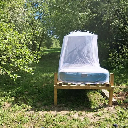 Tiny House Au Bord De L Eau *